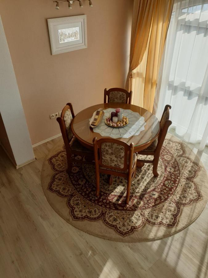 Apartmani Mlikotic Dugi Rat Luaran gambar