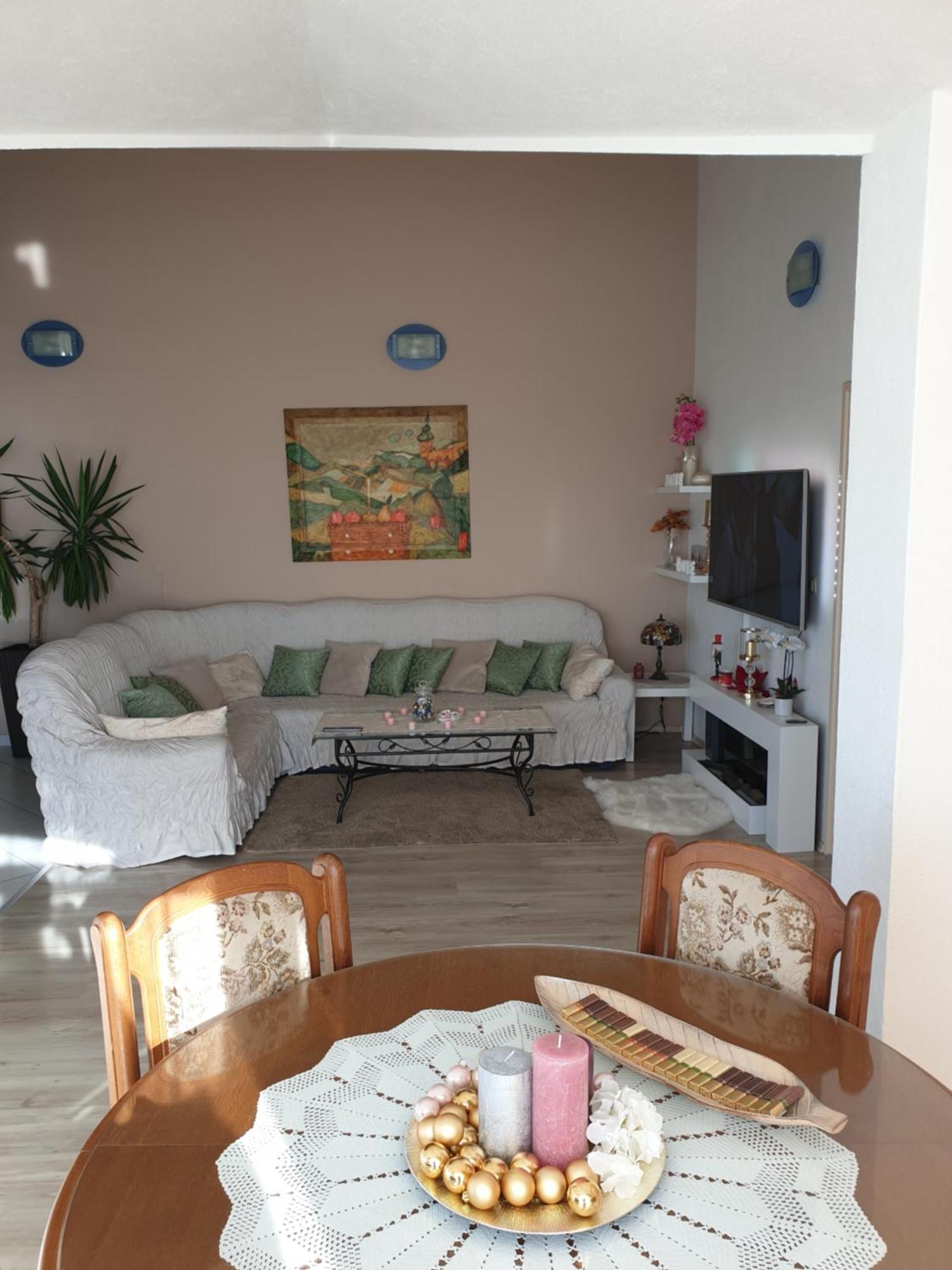 Apartmani Mlikotic Dugi Rat Bilik gambar