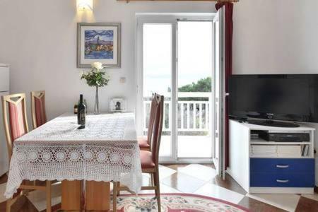 Apartmani Mlikotic Dugi Rat Luaran gambar